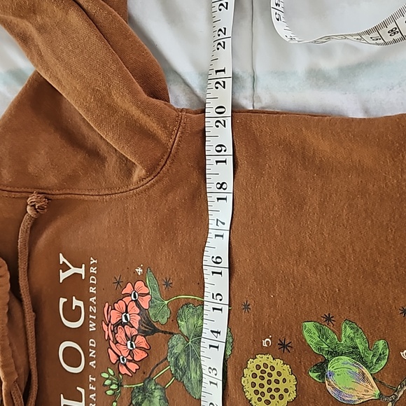 Harry Potter Herbology Hoodie Size S - Picture 5 of 10